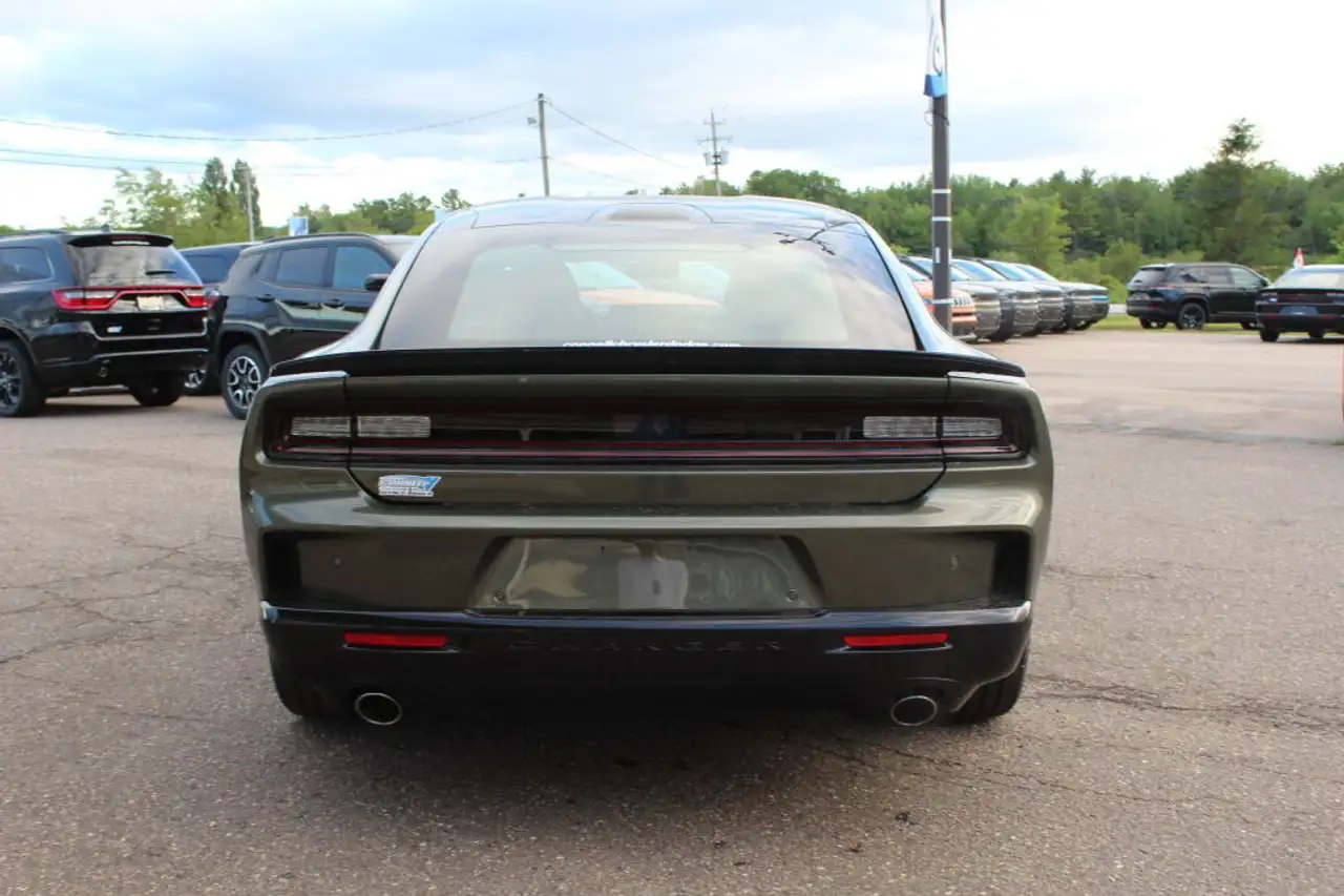 Dodge Charger снимка Dodge Charger