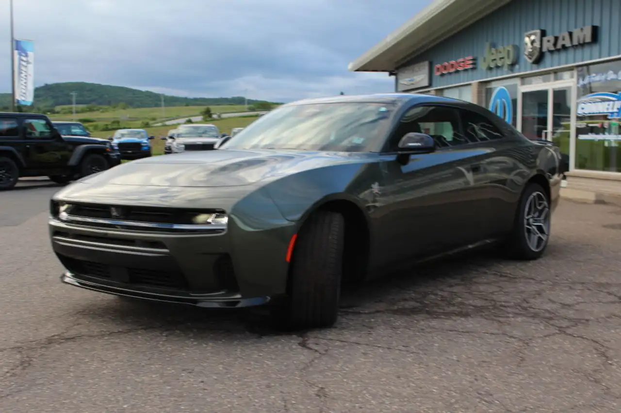 Dodge Charger снимка Dodge Charger
