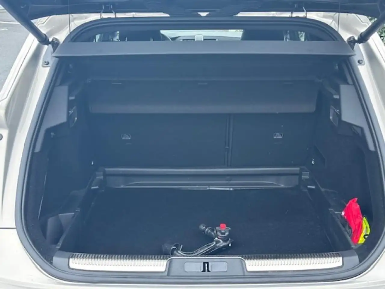 DS Automobiles DS 7 Crossback 2021