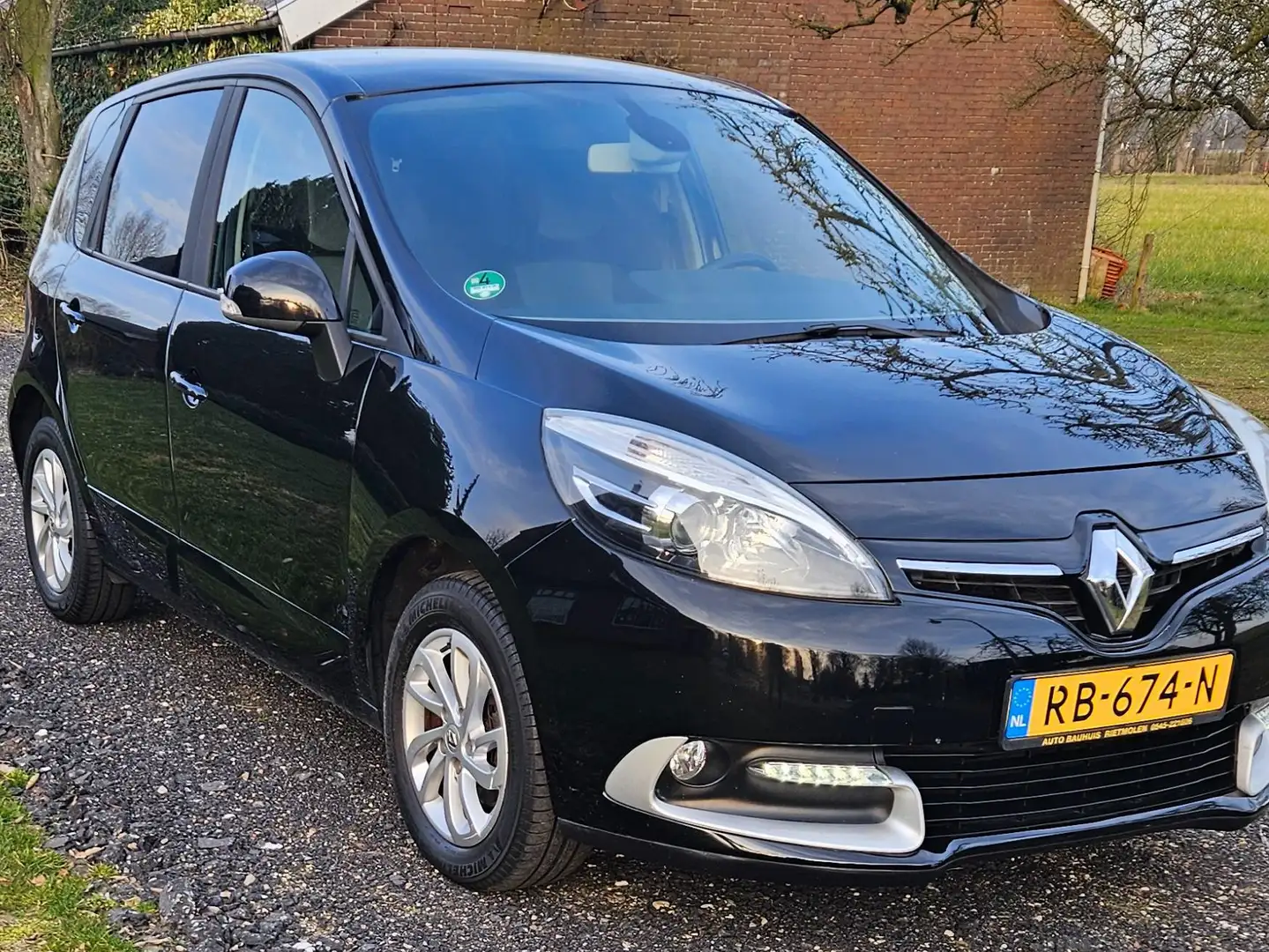 Renault Megane Scenic 1.6 Dynamiqe Černá - 2