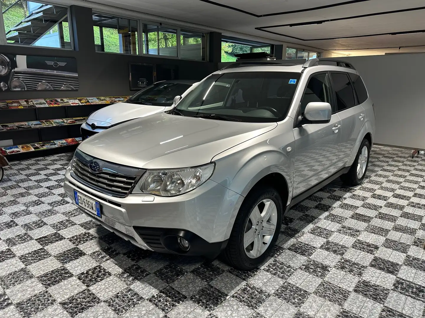 Subaru Forester Forester 2.0 4x4 bi-fuel - TETTO PANORAMICO Argent - 1