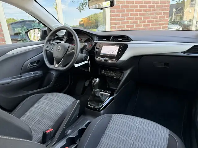 Opel Corsa view 30