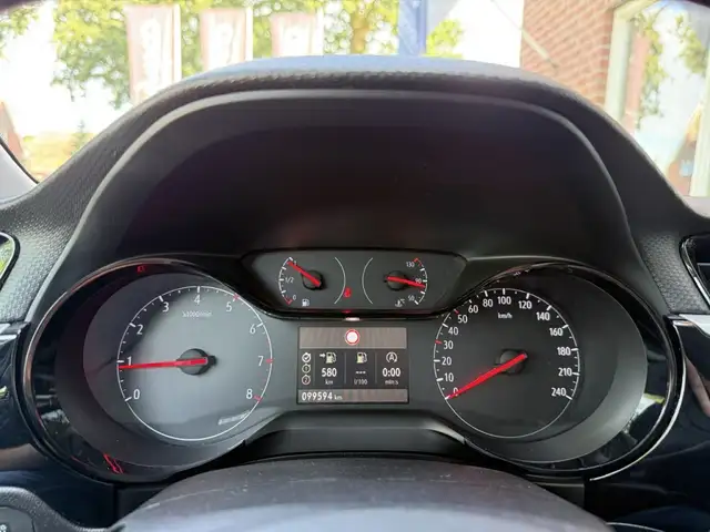 Opel Corsa view 8