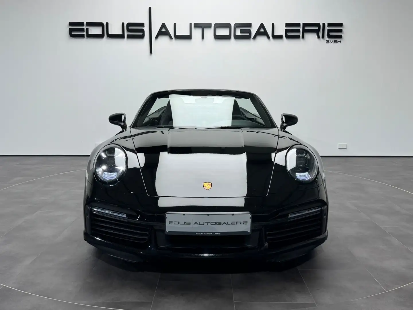 Porsche 992 Turbo S Cabriolet Matrix-LED Burm High-End Noir - 2