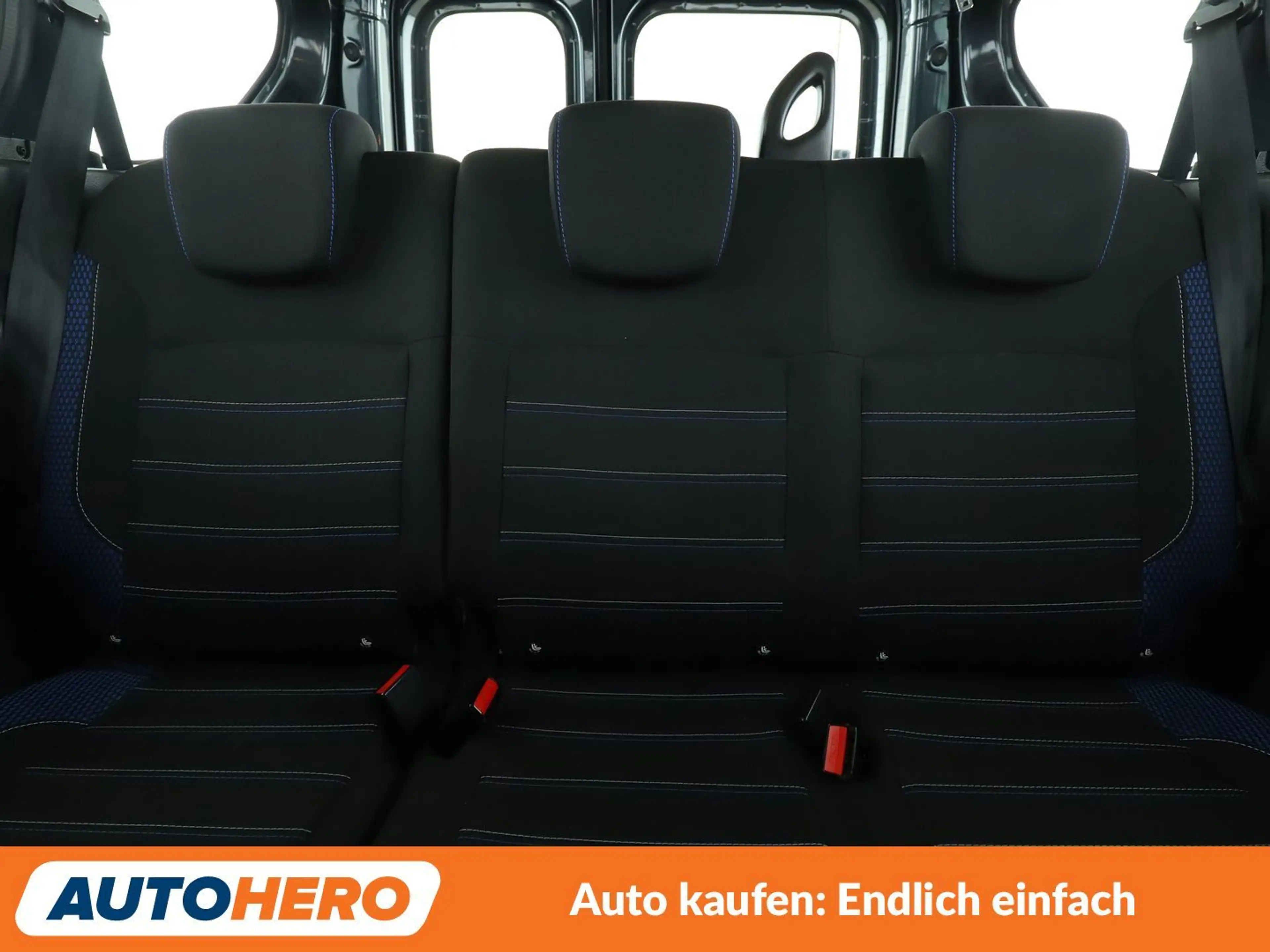 Dacia Dokker 1.3 TCe Stepway Pro*NAVI*TEMPO*PDC* — photo 15