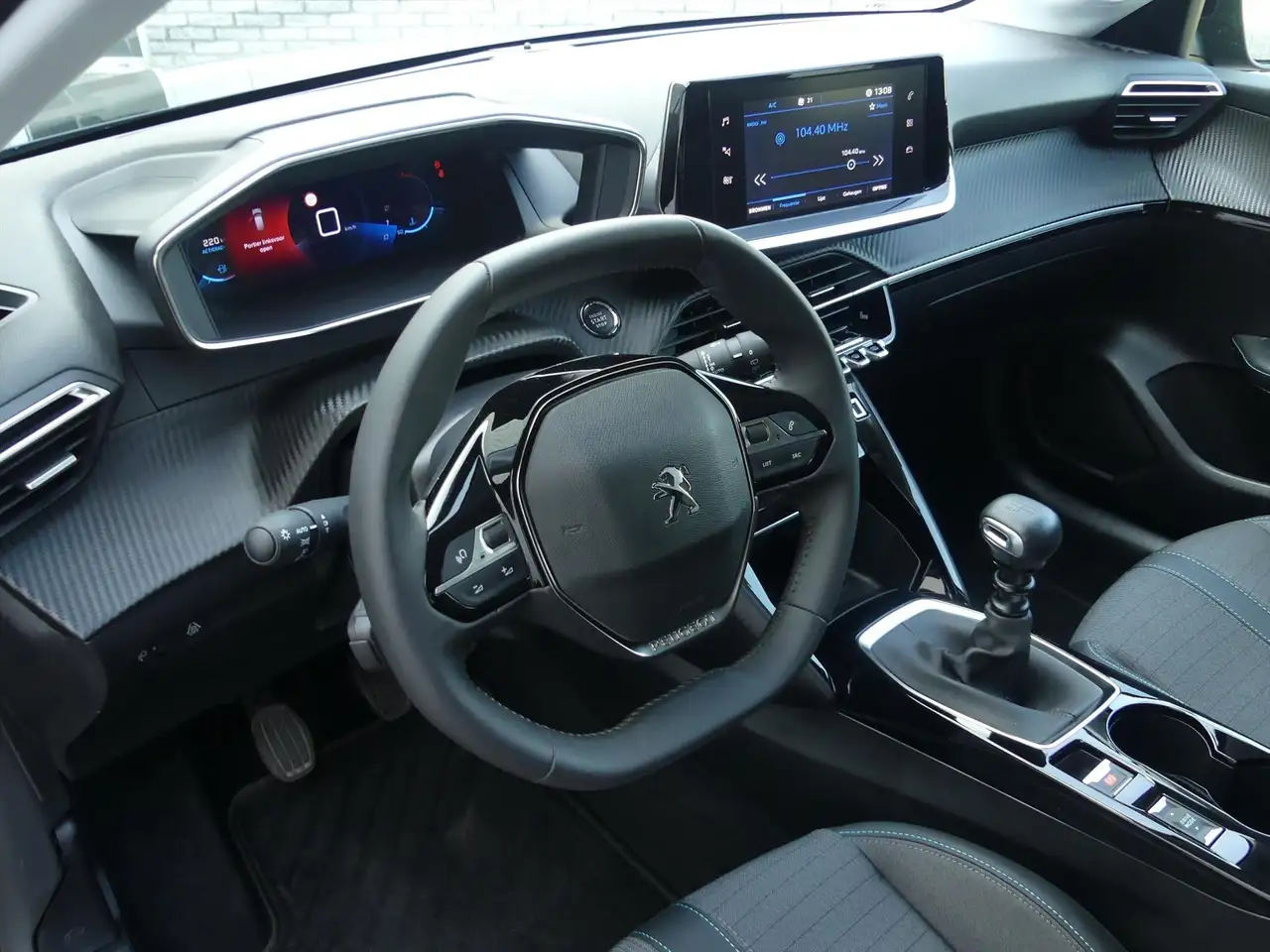 Peugeot 208 ALLURE 1.2 100PK i-COCKPIT3D/CAMERA/ADAP.CRUISE/ST 17