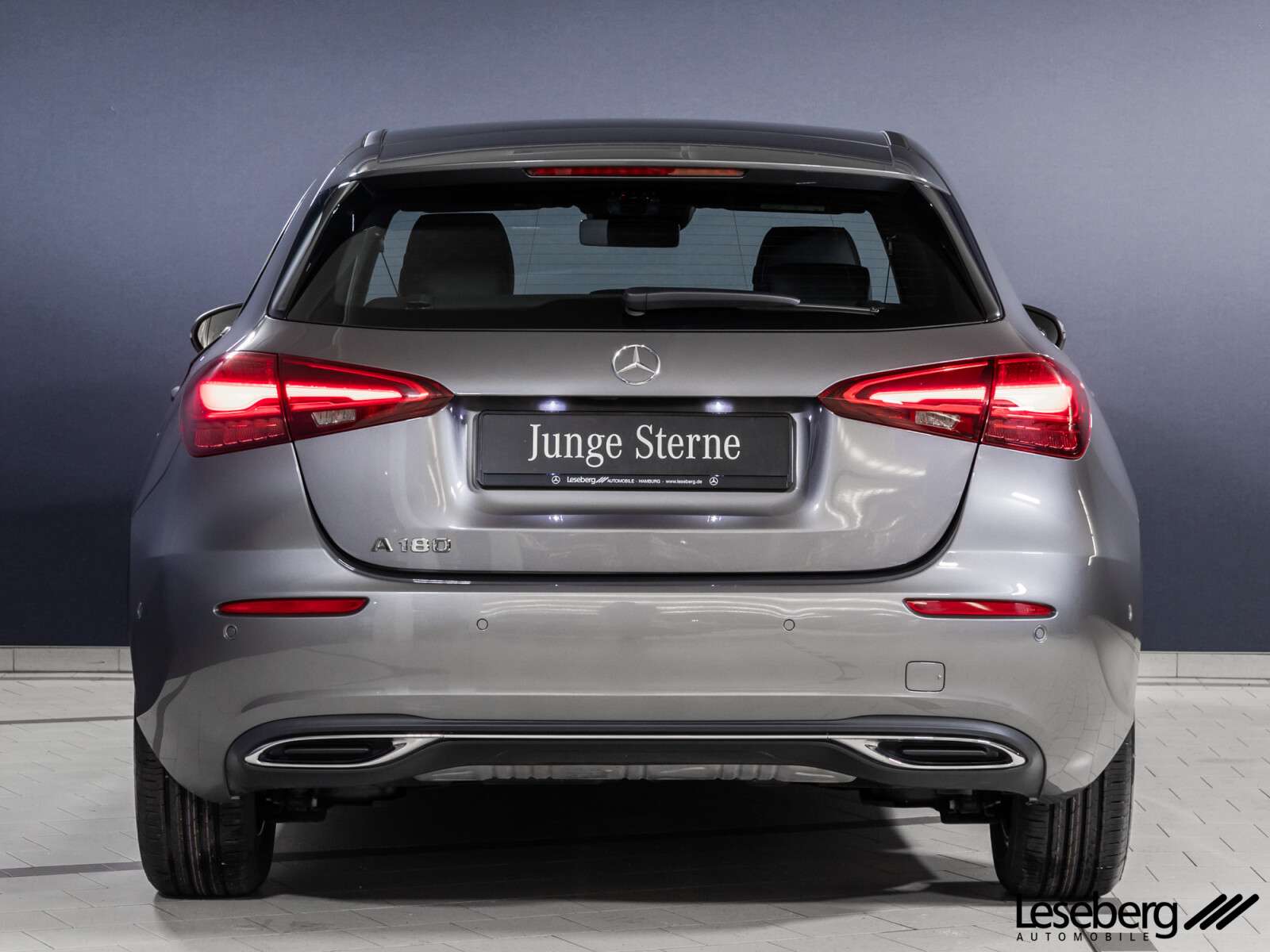 Mercedes-Benz A 180