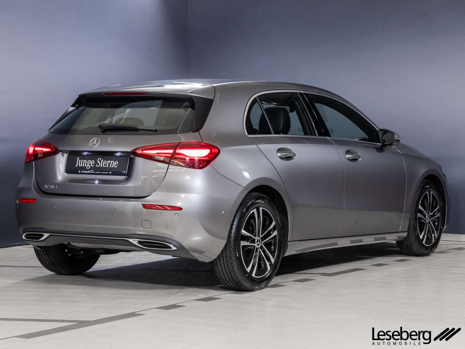 Mercedes-Benz A 180