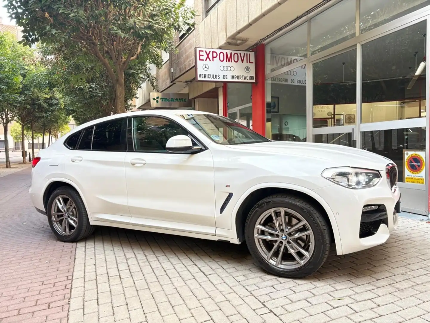 BMW X4 xDrive 20dA Blanc - 1