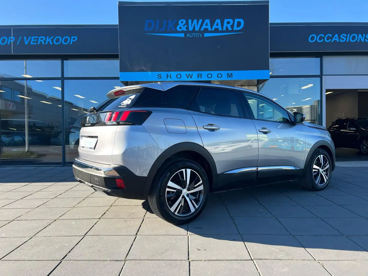 Peugeot 3008 1.2 PureTech Allure | VIRTUAL DASH | CAMERA | CARP Grijs - 2