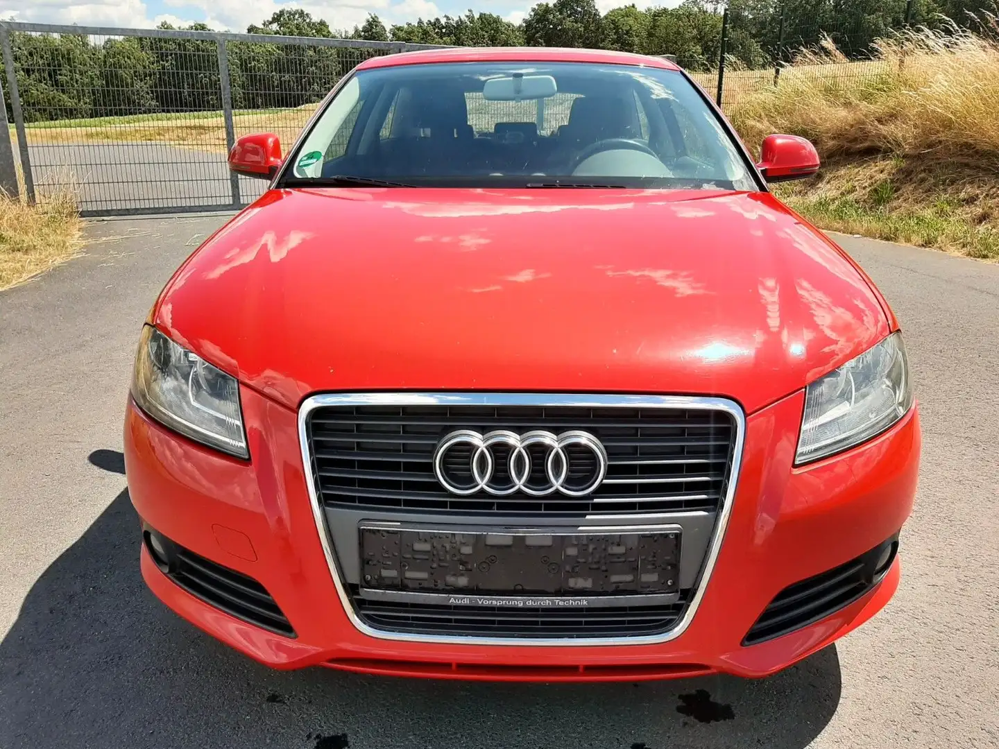 Audi A3 1.4 TFSI Attraction 1. Hand, Audi Scheckheft Rot - 2