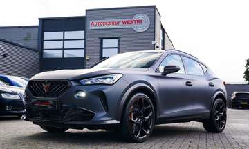 2.5 | Carbon | Kuipstoelen | Leder/alcantara | LED