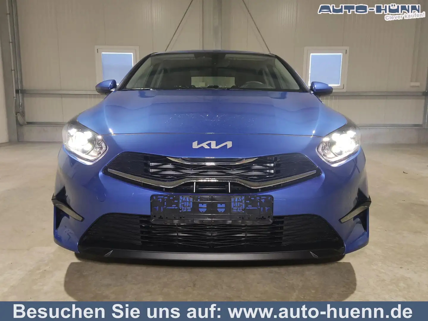 Kia Ceed / cee'd Best 1.5 T-GDI 140 PS 7DCT-Automatik-Navi-Apple... Blau - 1