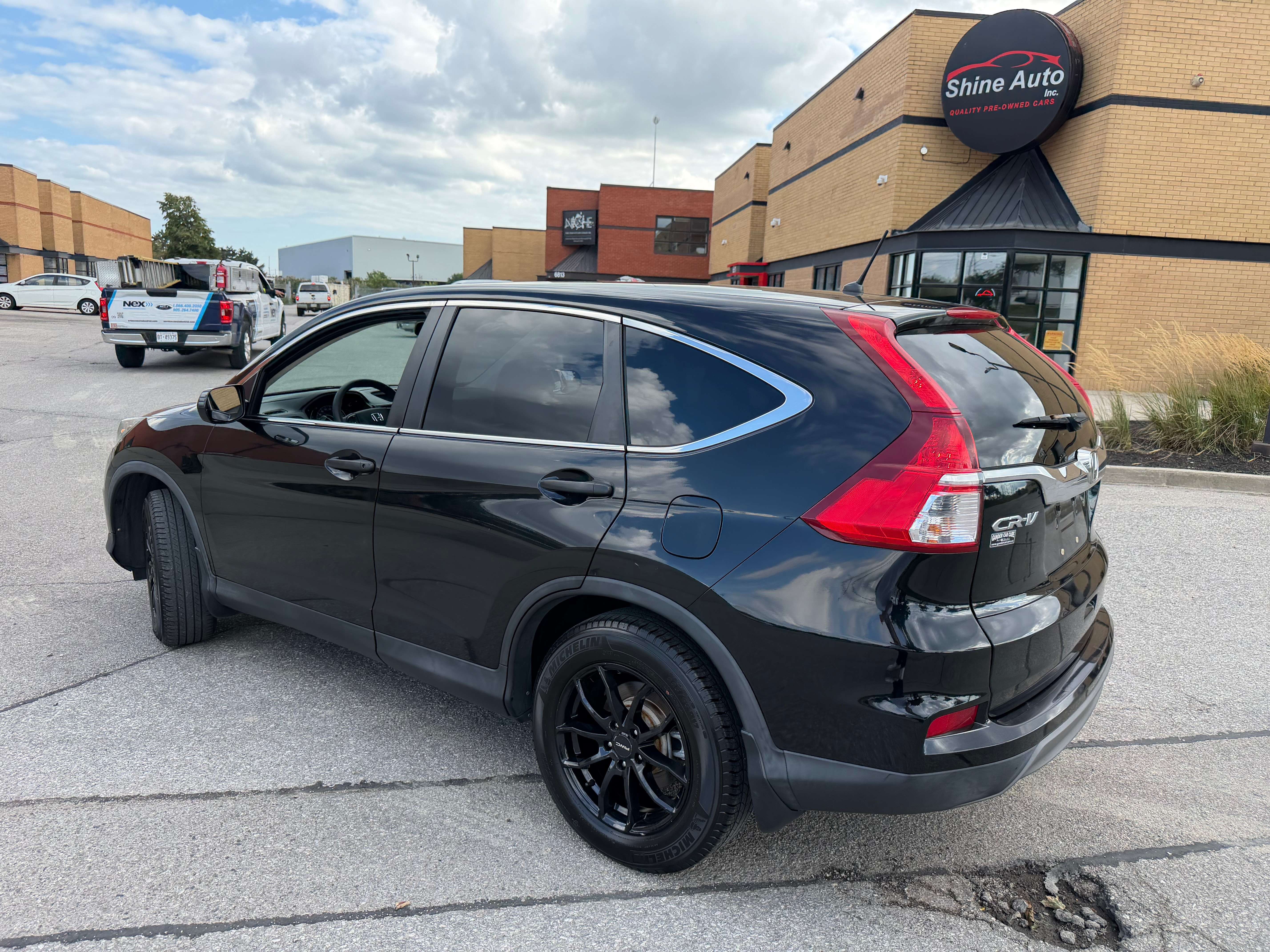 2015 Honda CR-V LX FWD CERTIFIED 4 CYL ONLY $12888 — снимка 1
