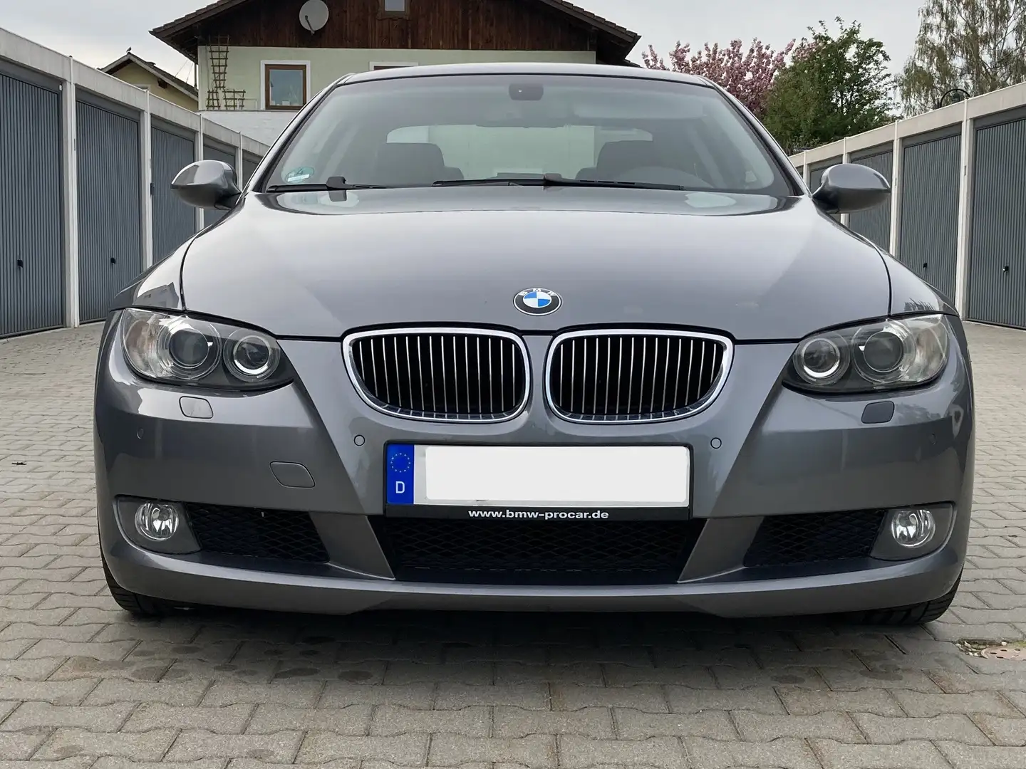 BMW 325 3er Coupe 325i Coupe Aut. Gümüş rengi - 1
