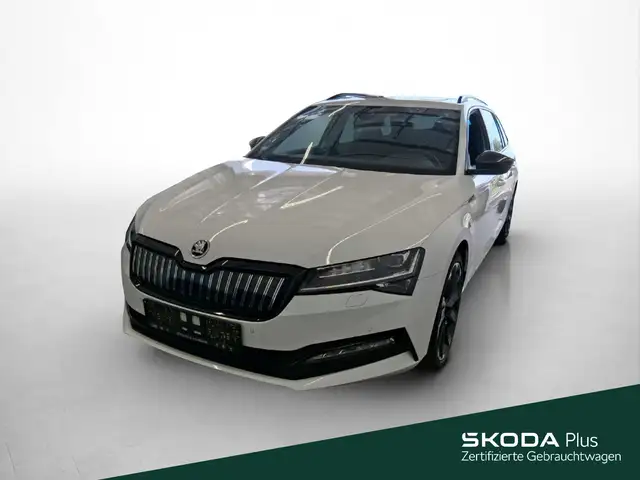 Skoda Superb iV Combi 1.4 e/TSI Sportline*NAVI*AHK*PAN