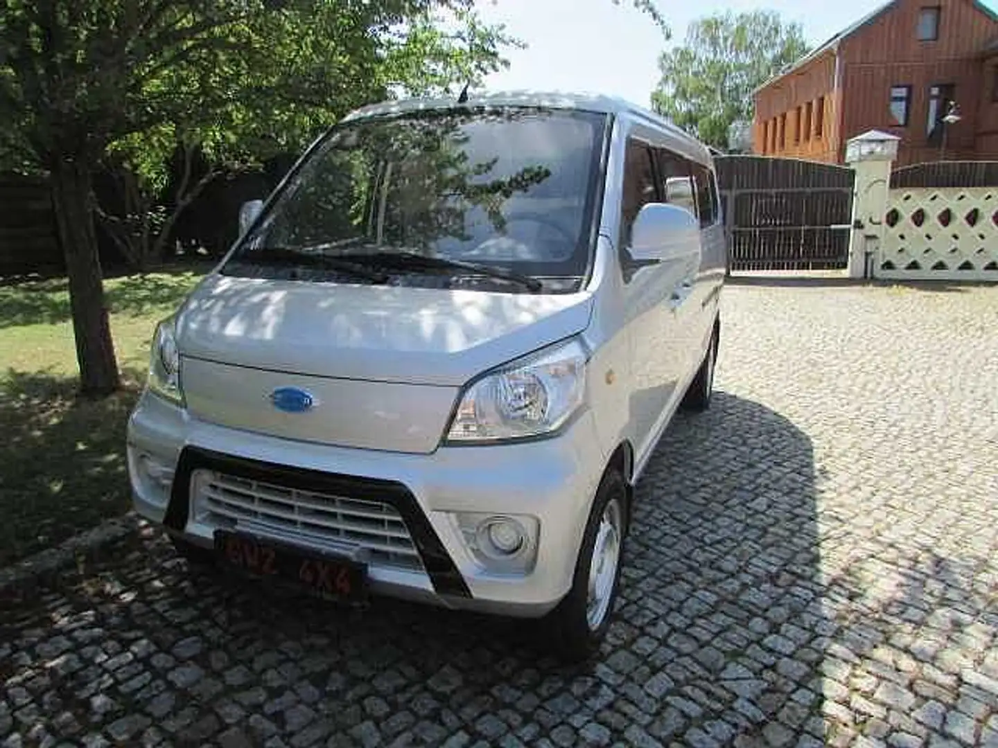 Maxus eDeliver 7 Centro LOGI Star 200 V Silber - 1