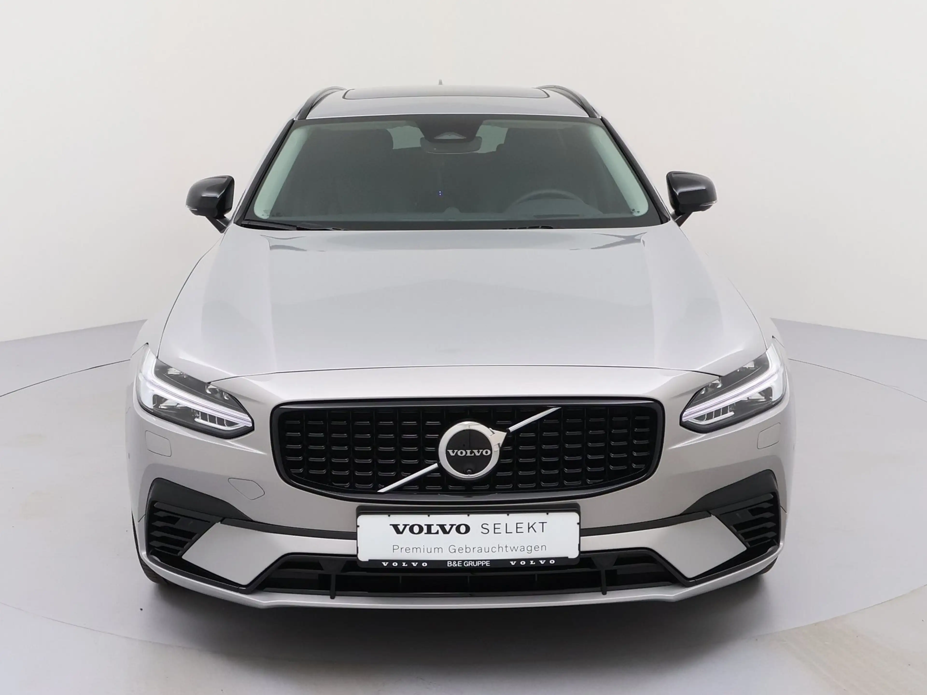 Volvo V90 T8 Ultra Dark AWD HUD STANDHZ — photo 2