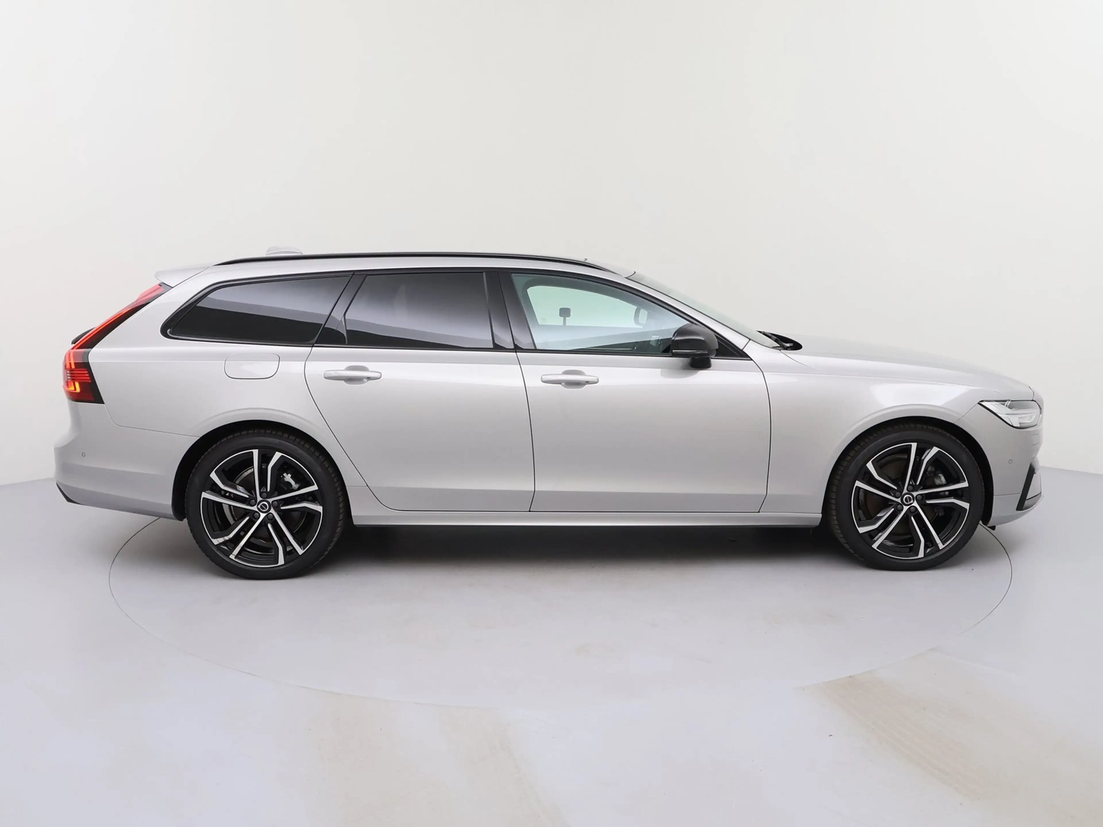 Volvo V90 T8 Ultra Dark AWD HUD STANDHZ — photo 4