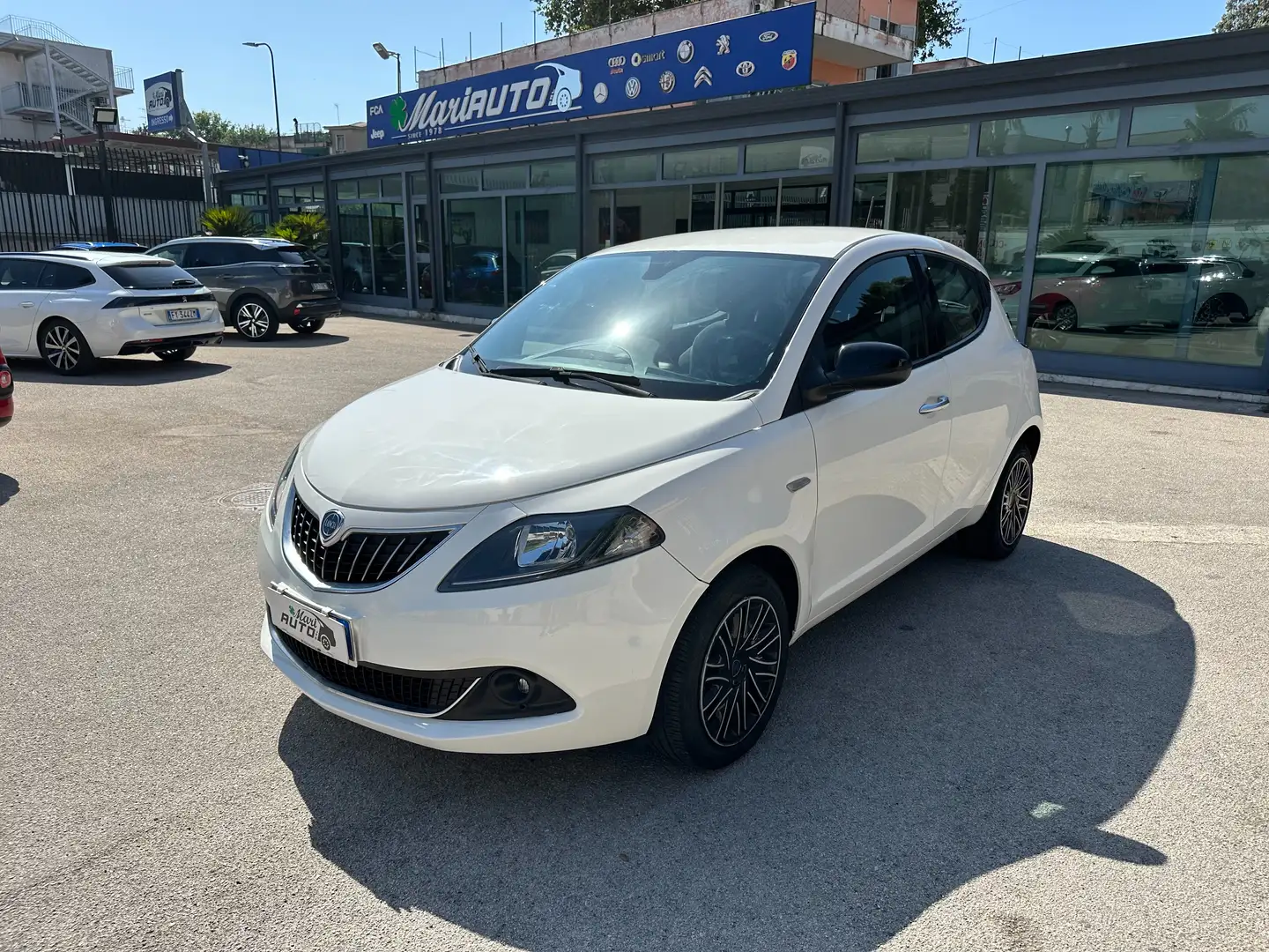 Lancia Ypsilon Ypsilon 1.0 firefly hybrid Gold Plus s Bianco - 2