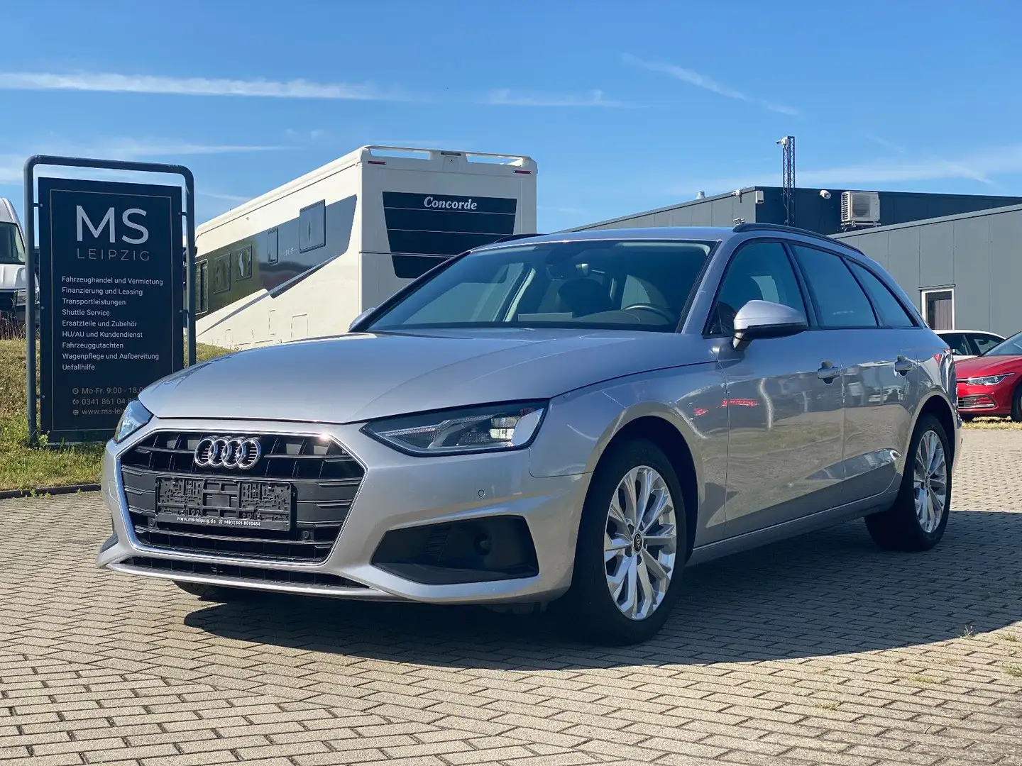 Audi A4 Avant 35 TDI Navi PDC LED Alu Argent - 1