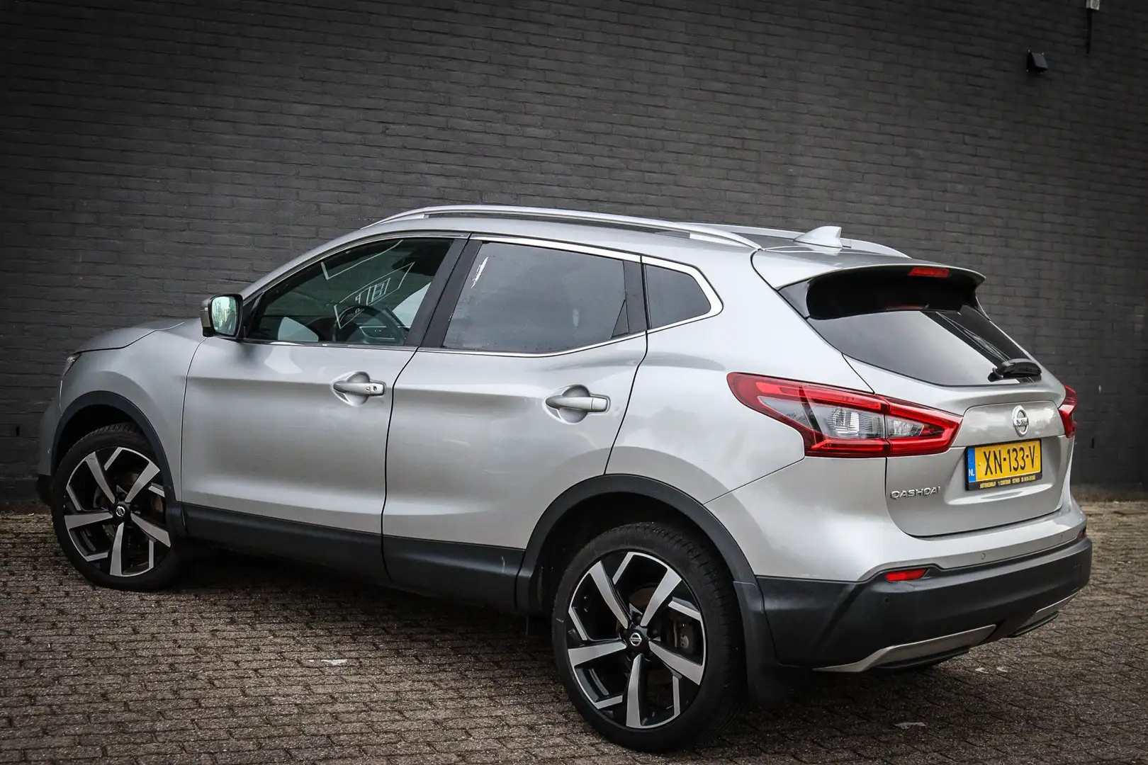 Nissan Qashqai 1.2 Tekna + Net binnen - Nu al te bezichtigen Gris - 2