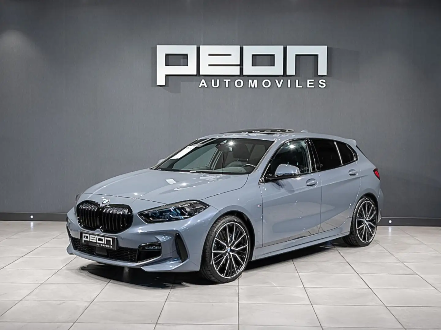 BMW 120 120iA M Sport Pro Gris - 1