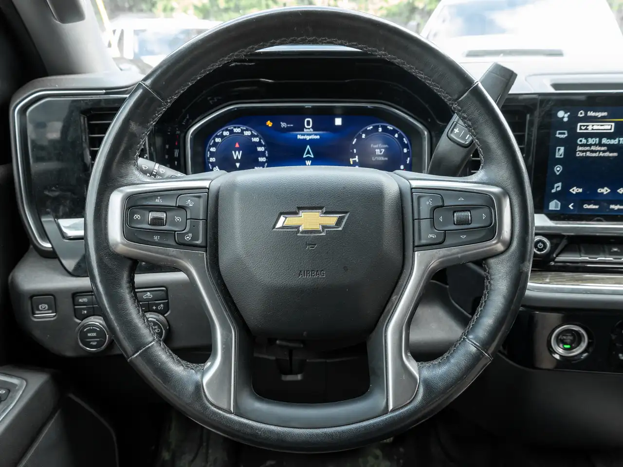 Chevrolet Silverado 1500 снимка Chevrolet Silverado 1500