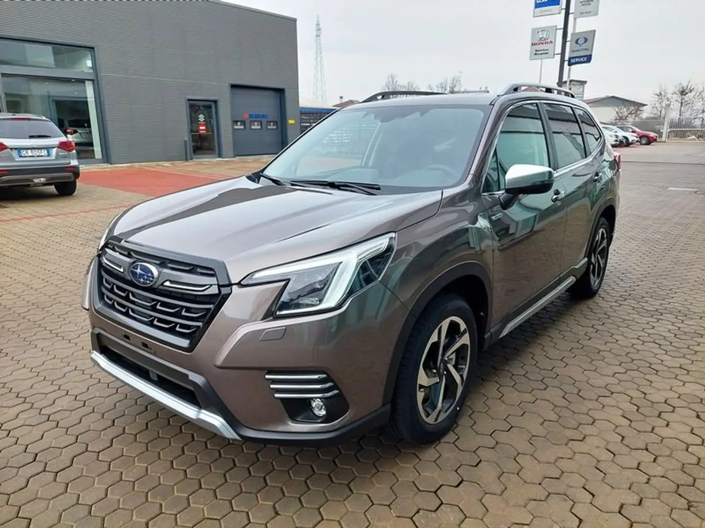 Subaru Forester 2.0 e-Boxer MHEV CVT Premium MY 24 *NUOVA DA IMMA Bronze - 1