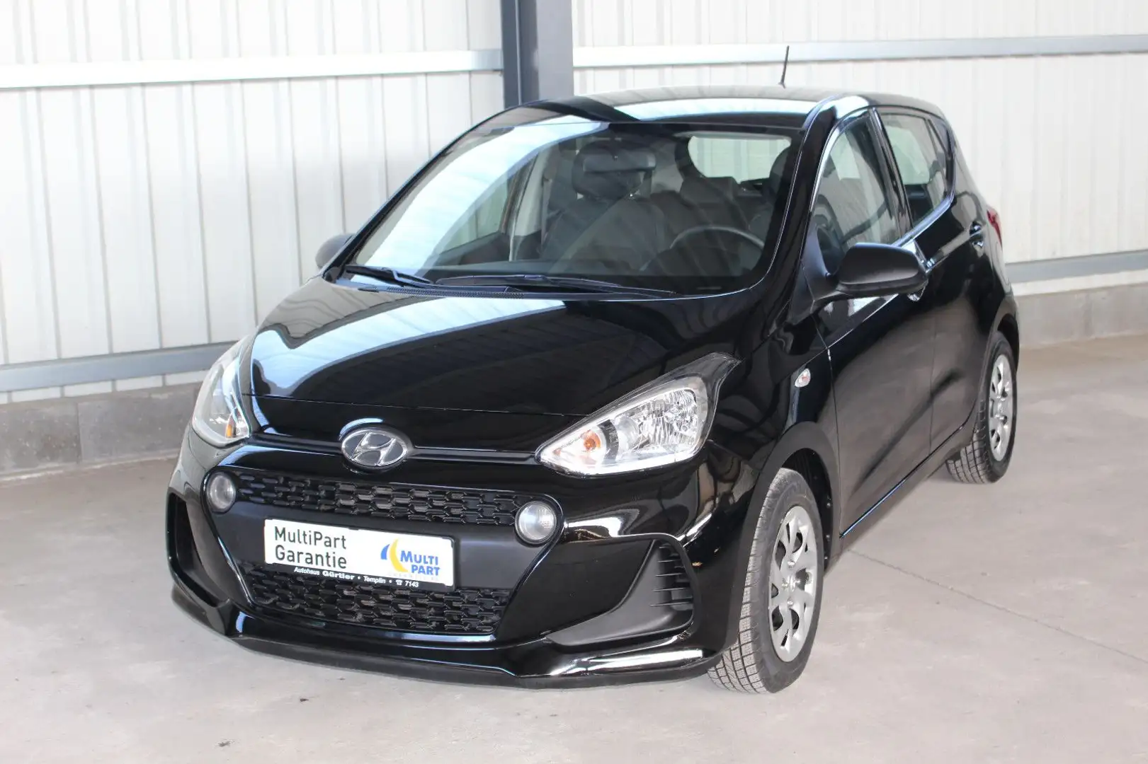 Hyundai i10 Select Klima ZV Zwart - 1