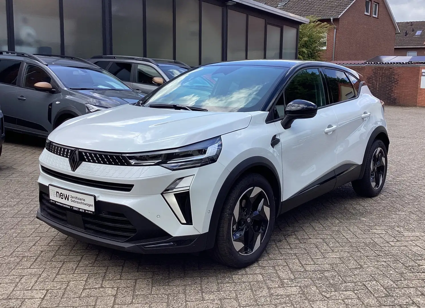 Renault Captur Techno Mild-Hybrid 1.3 TCe 160 Schwarz - 1