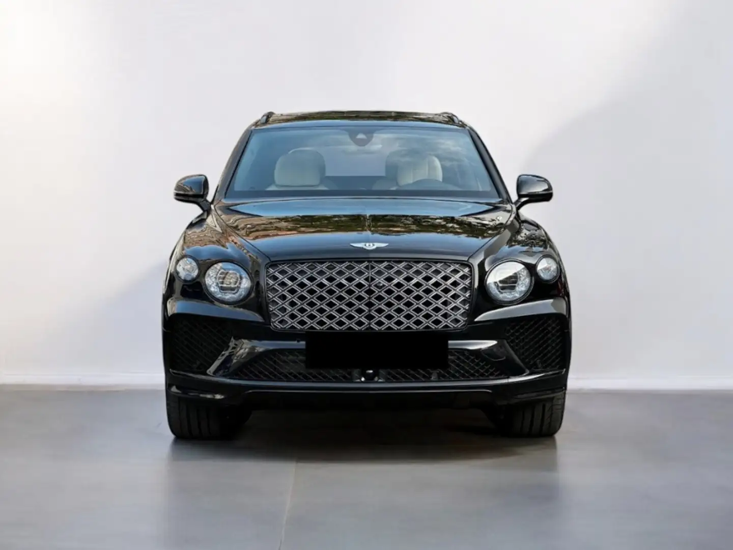 Bentley Bentayga V8 Negro - 1