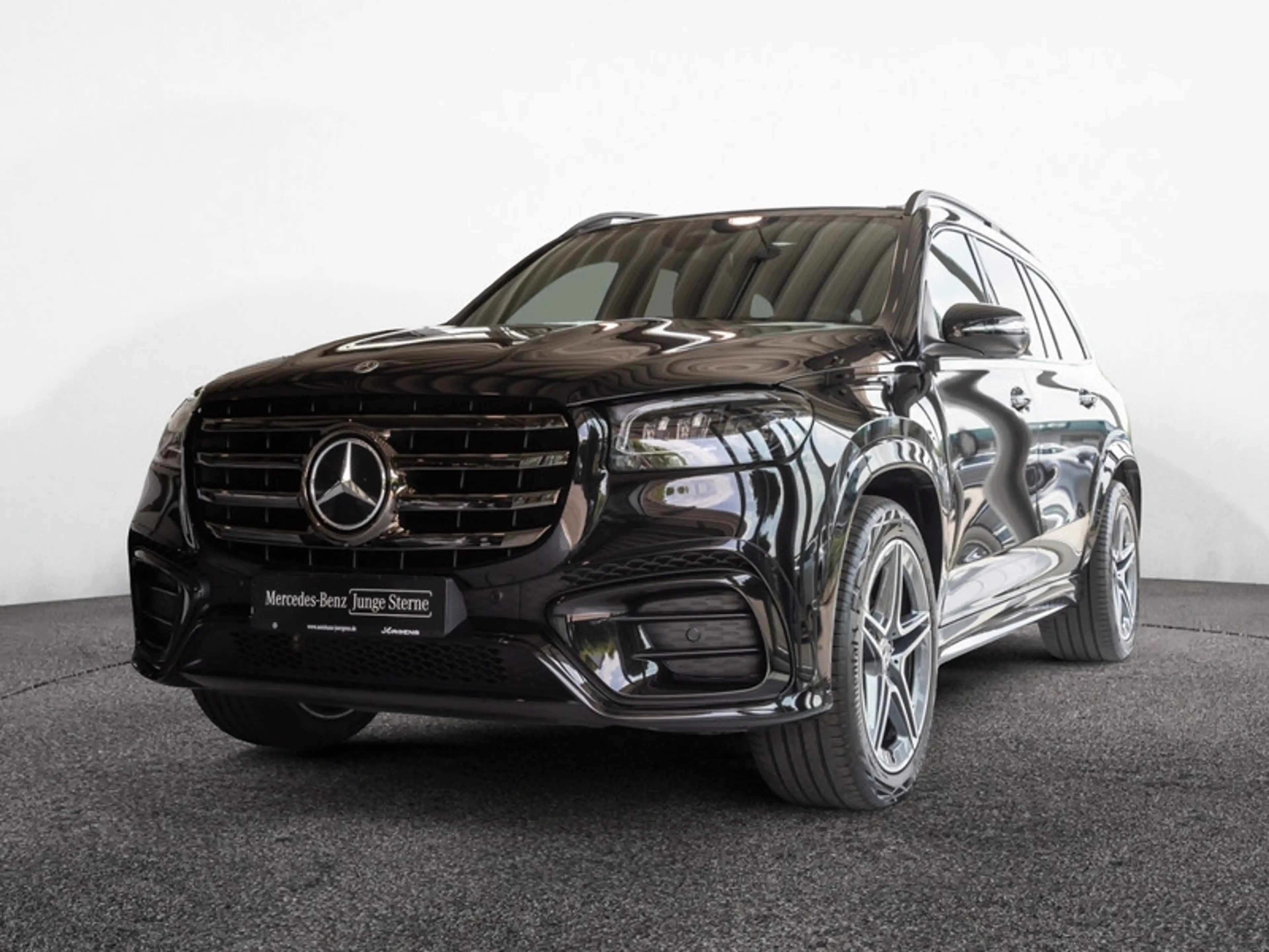 Mercedes-Benz GLS 450 d 4MATIC — photo 2