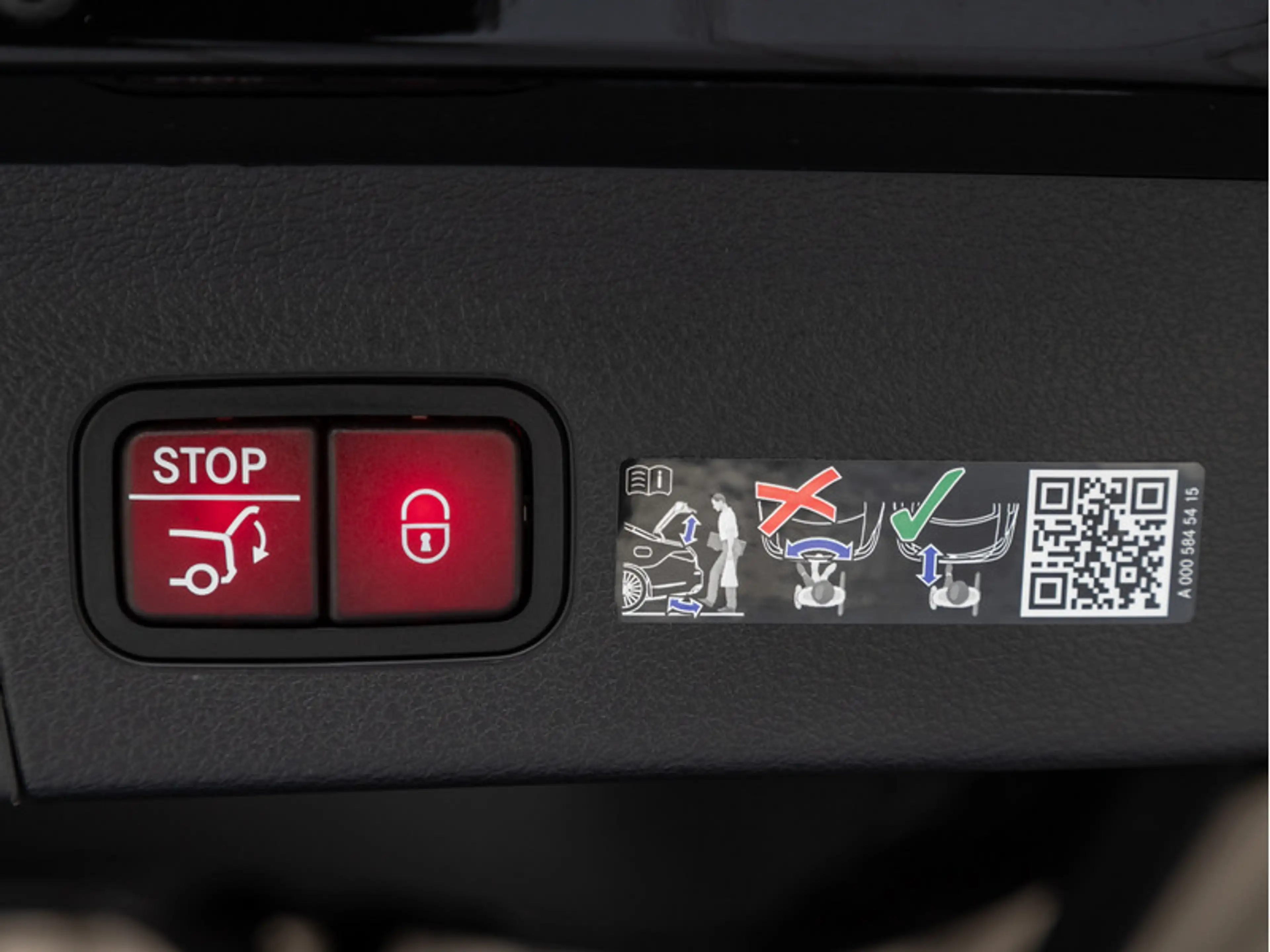 Mercedes-Benz GLS 450 d 4MATIC — photo 7