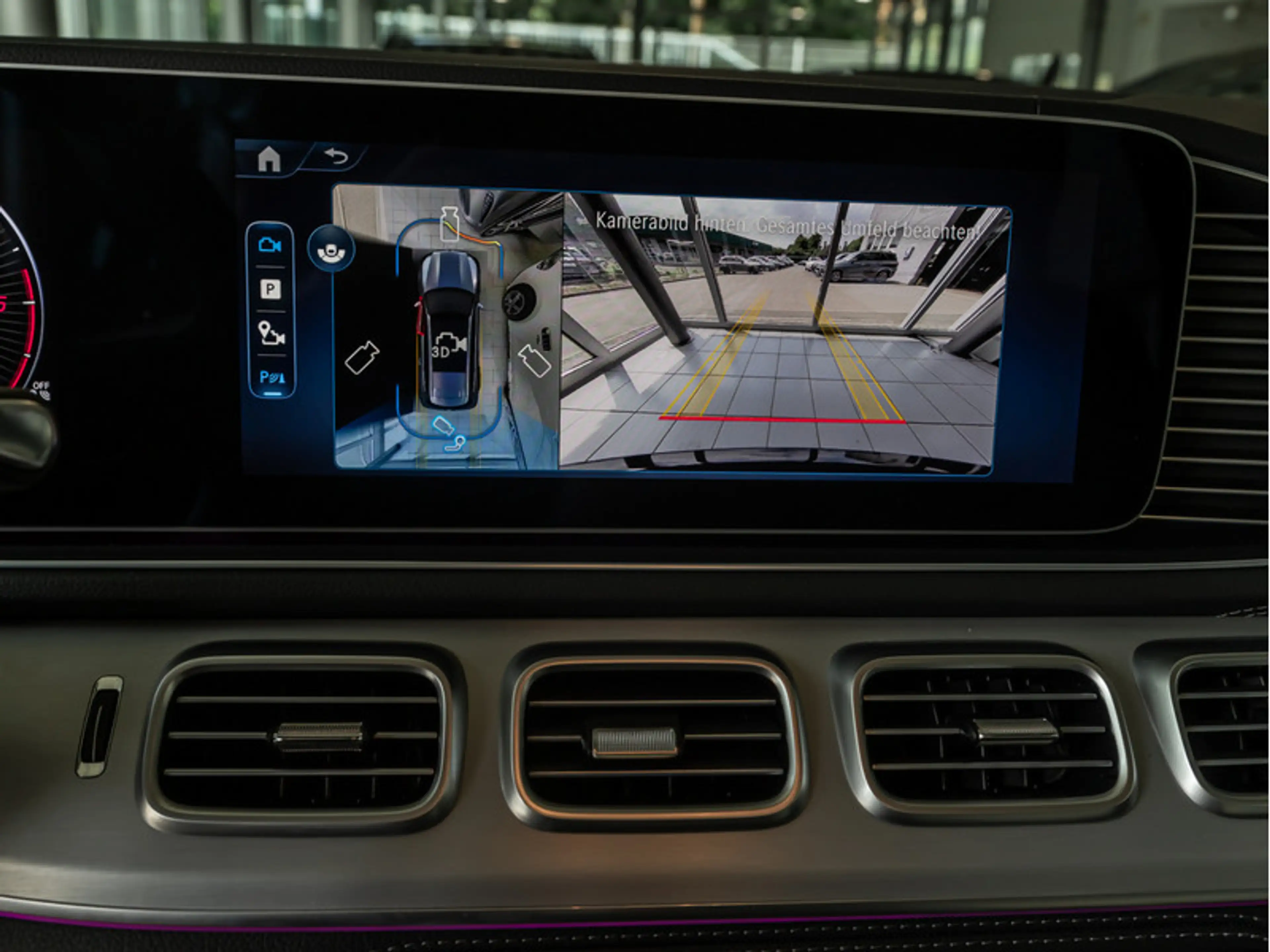 Mercedes-Benz GLS 450 d 4MATIC — photo 15
