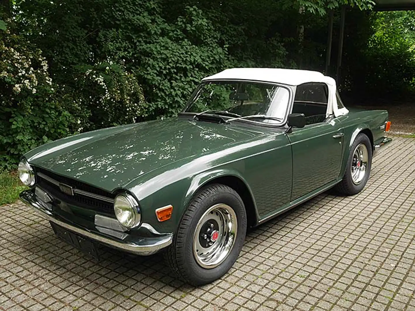 Triumph TR6 PI - Erstlack! Grün - 2
