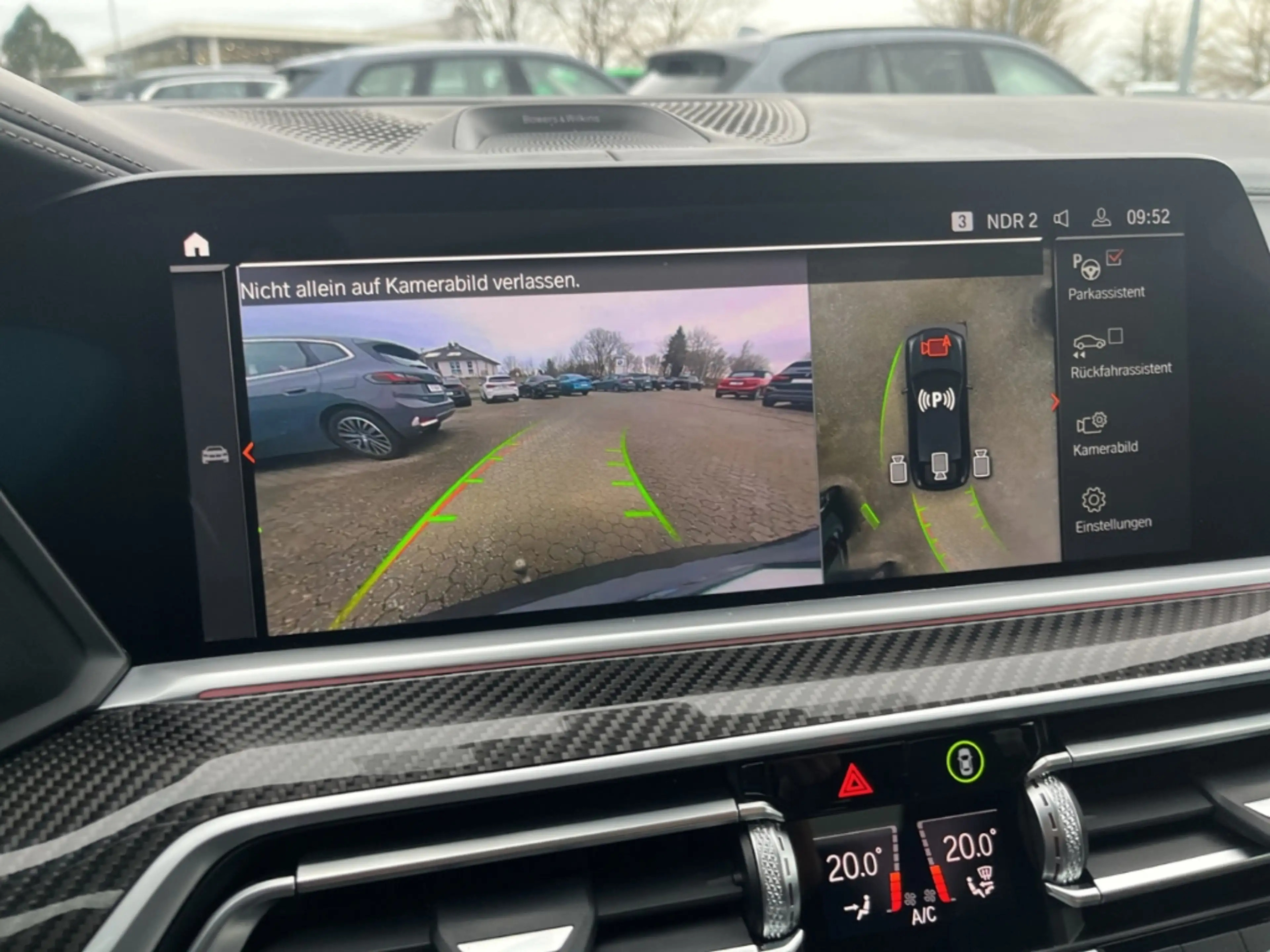 BMW X6 xDrive40d/M Sport/HUD/StHZG/AHK/BowersWilkins — photo 10