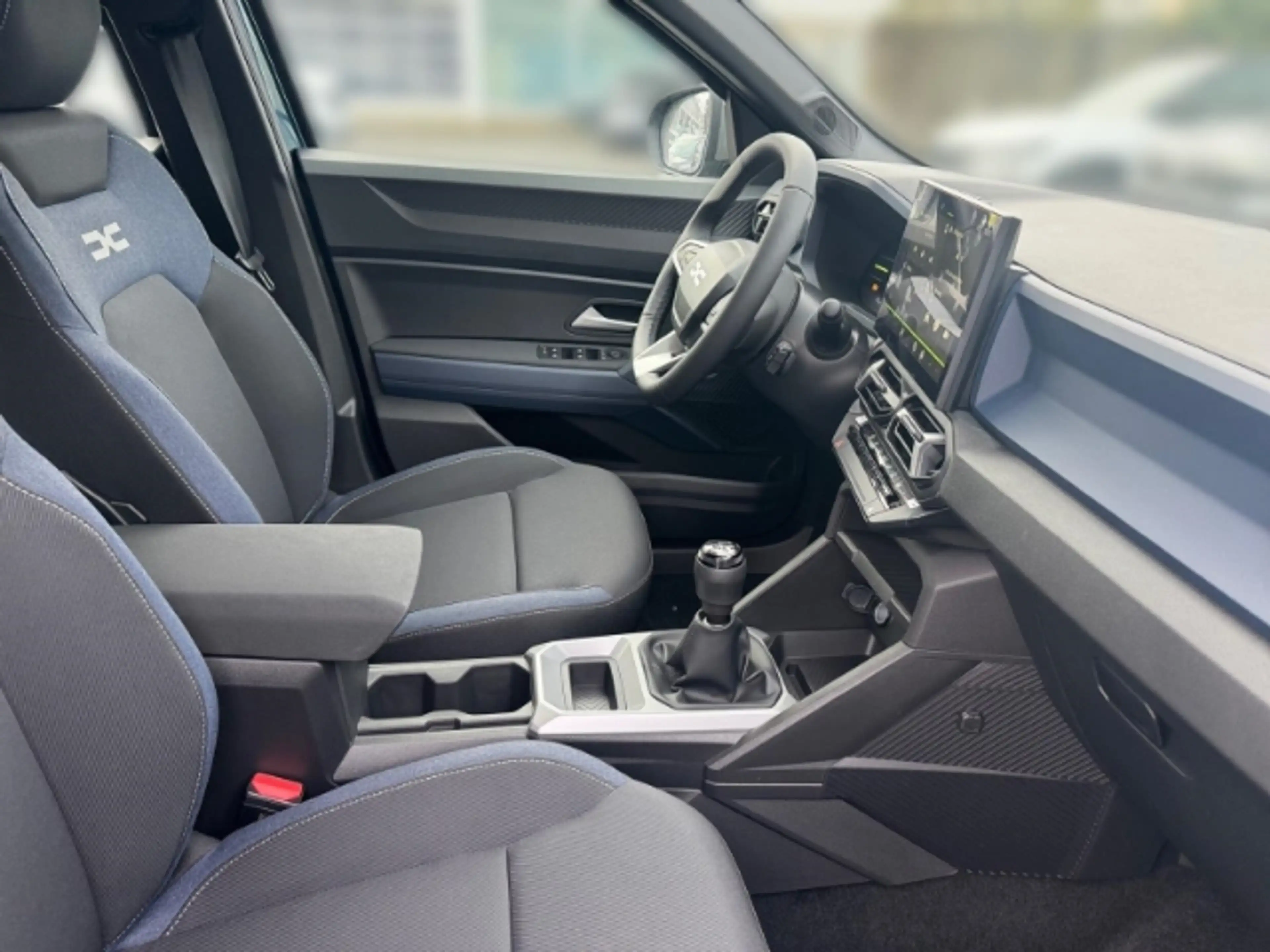 Dacia Bigster Expression TCe140+Winter&Easy-P+Klimaautom+LED-Lic — photo 14