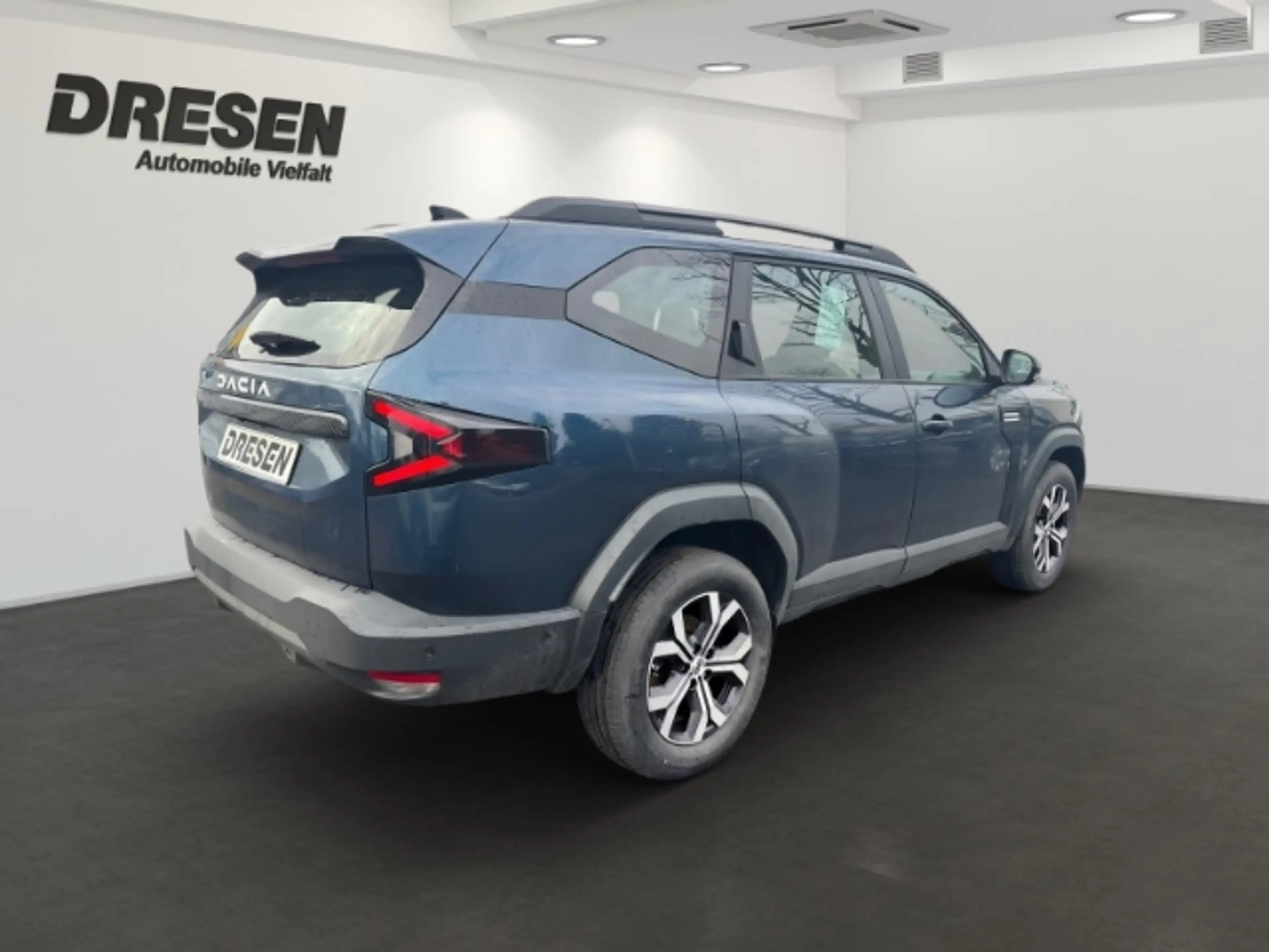 Dacia Bigster Expression TCe140+Winter&Easy-P+Klimaautom+LED-Lic — photo 3