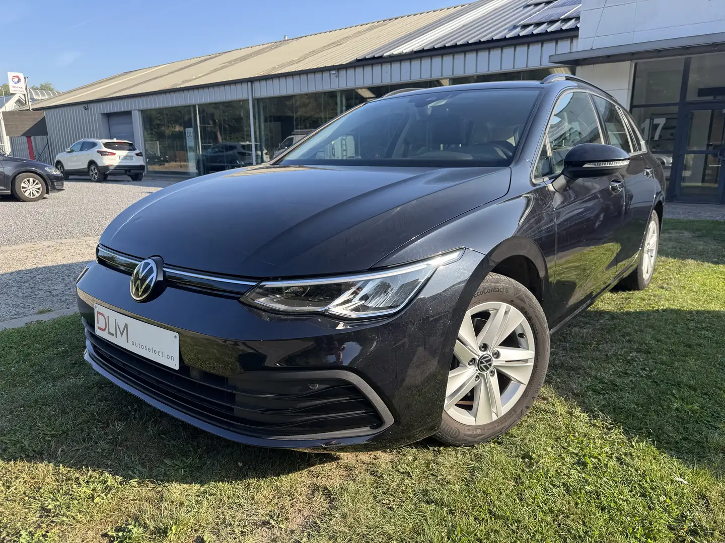 Volkswagen Golf Variant 1.0 tsi 110 Cv Life Gps Carplay Top! Nero - 1