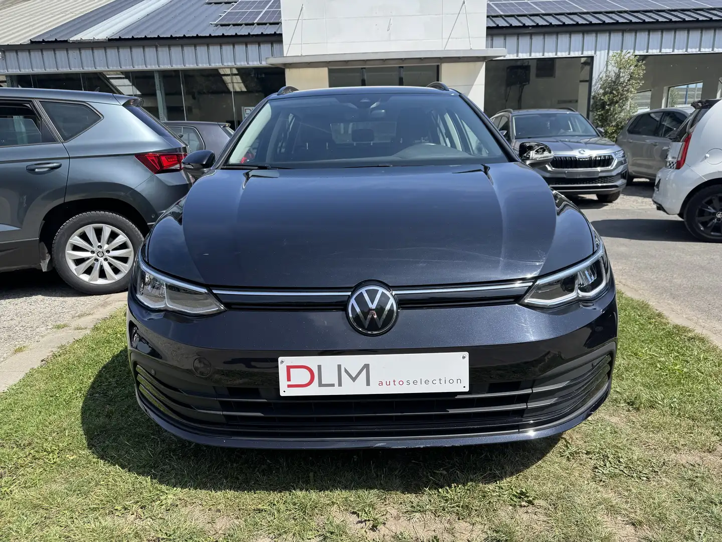 Volkswagen Golf Variant 1.0 tsi 110 Cv Life Gps Carplay Top! Nero - 2