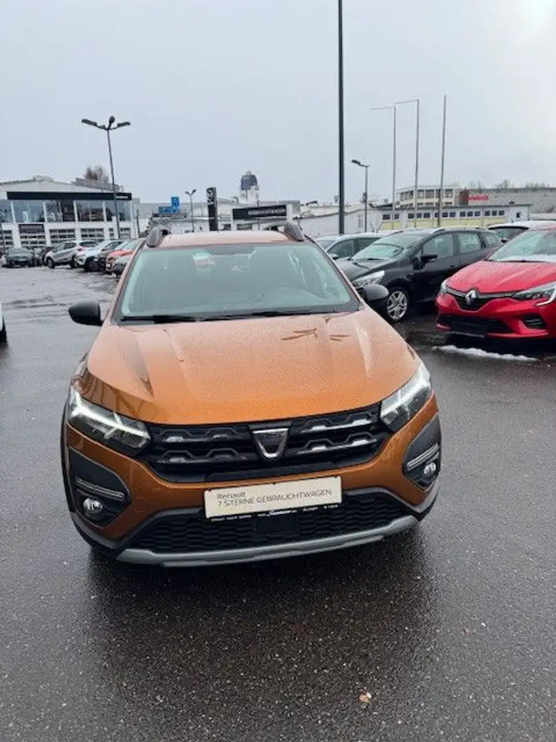 Dacia Sandero III Stepway Essential, Klima, AHK Orange - 2