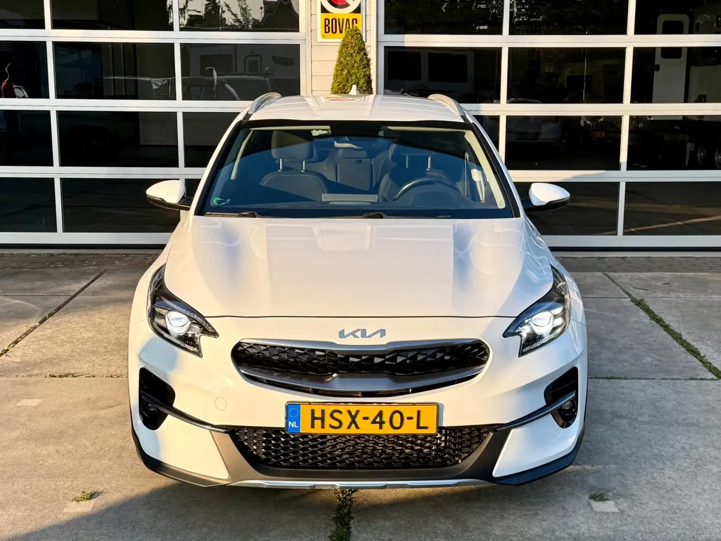 Kia XCeed 1.6 GDi PHEV PlusLine|Stuur/stoelverwarming|Carpla Wit - 2