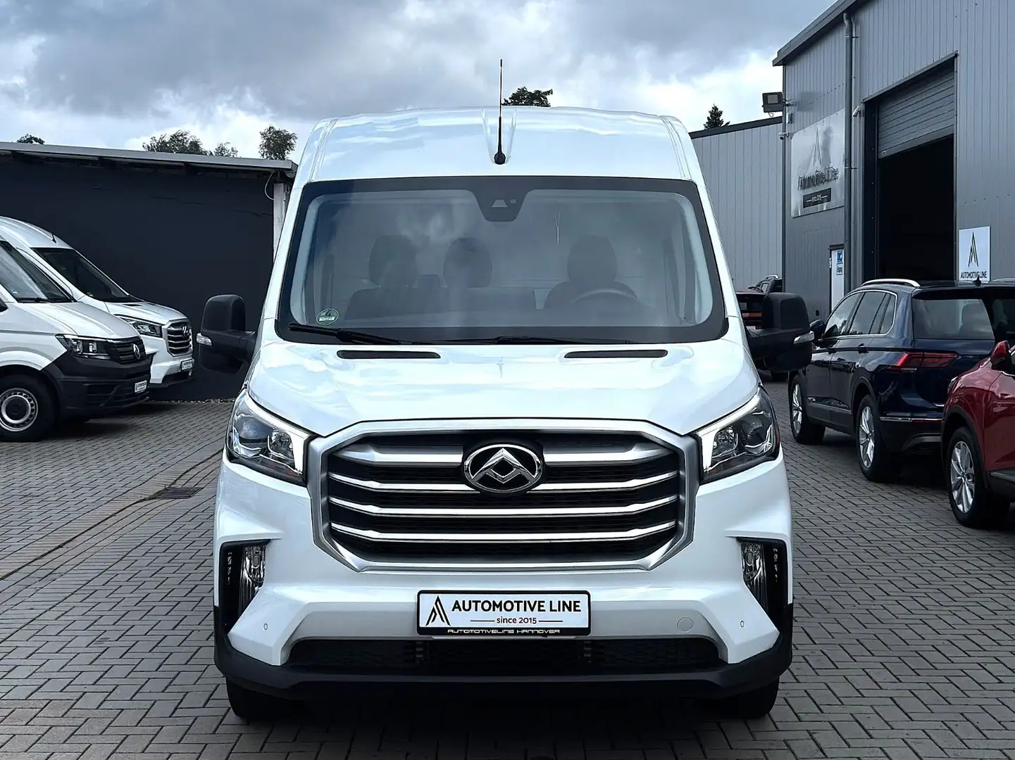 Maxus Deliver 9 DELIVER 9 2.0 TDI KLIMA/SPURHALTE/KAMERA/PDC/SOS Weiß - 2