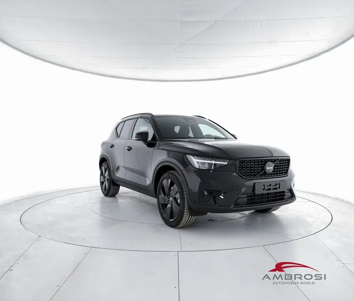 Volvo XC40 2026