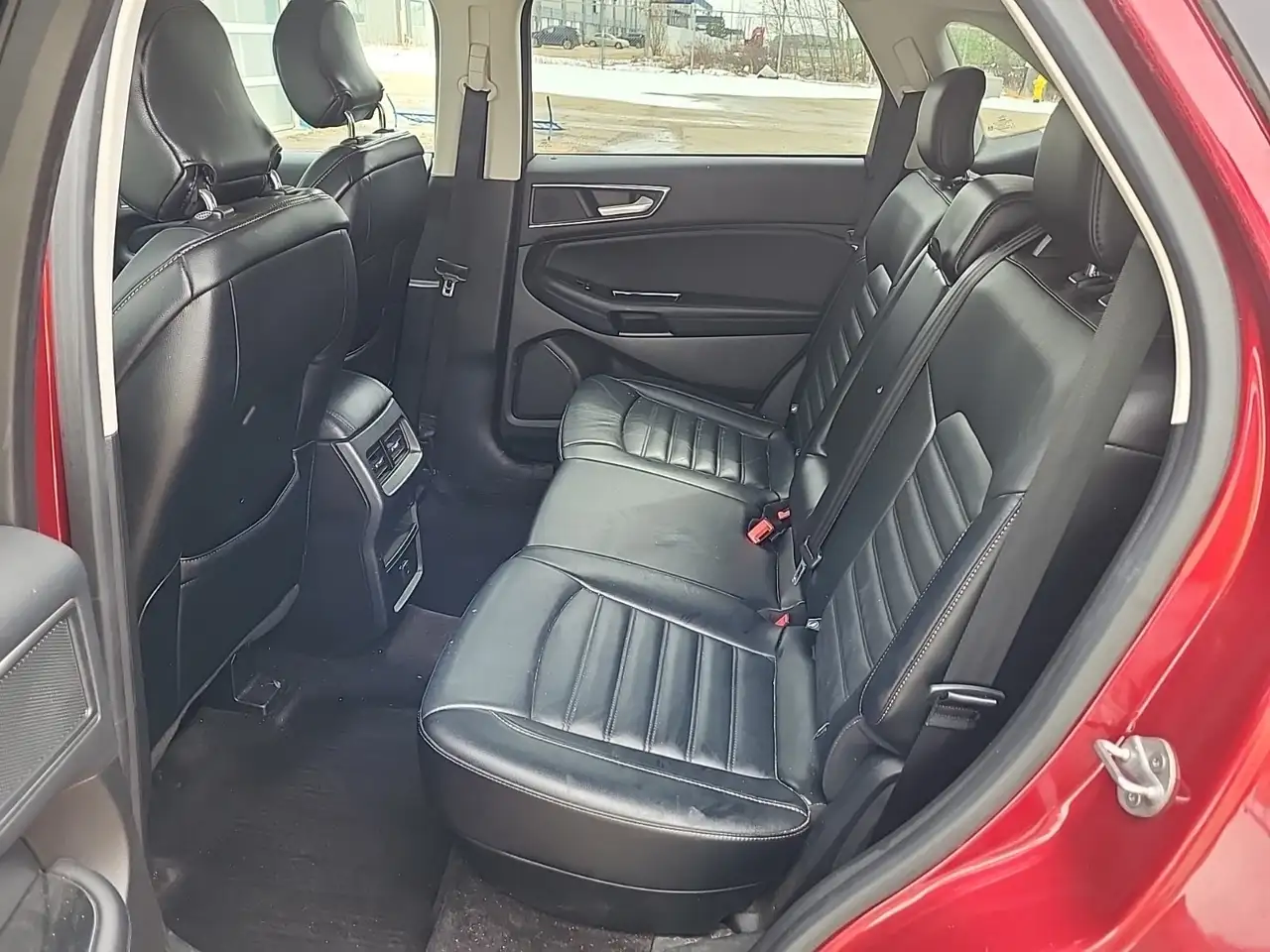 Ford Edge photo Ford Edge