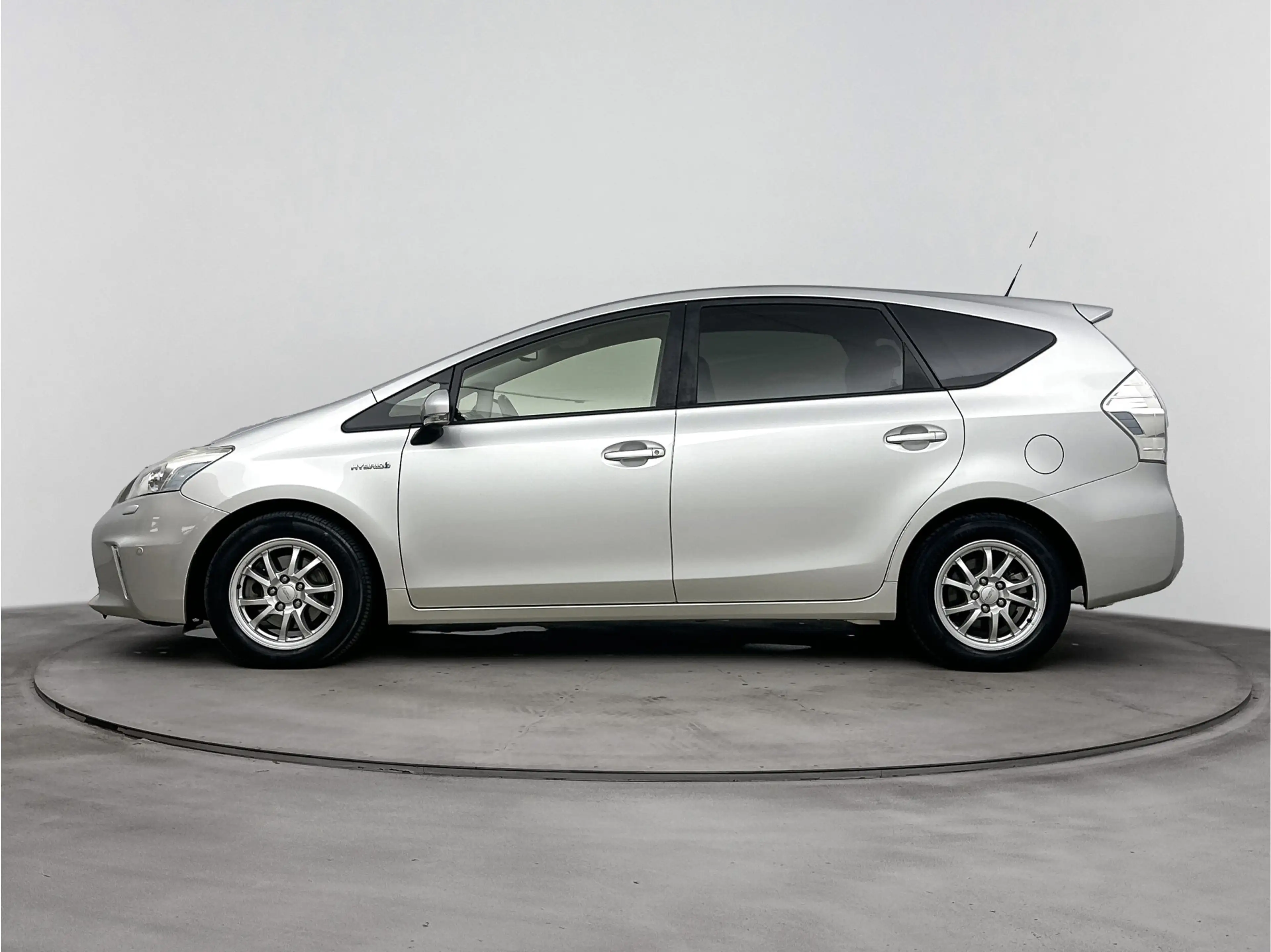 Toyota Prius+ Prius Wagon 1.8 Dynamic Business | 7P | Pano | Par — photo 3