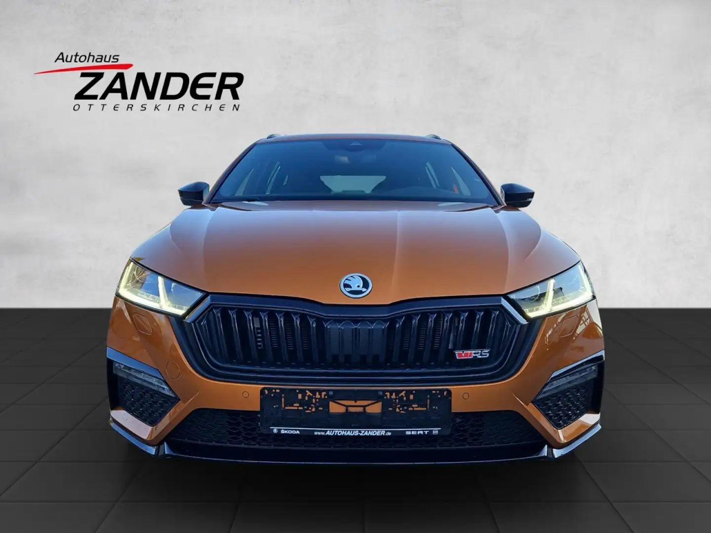 Skoda Octavia Combi RS TSI 2.0 TSI DSG MATRIX/HUD/NAVI Orange - 2