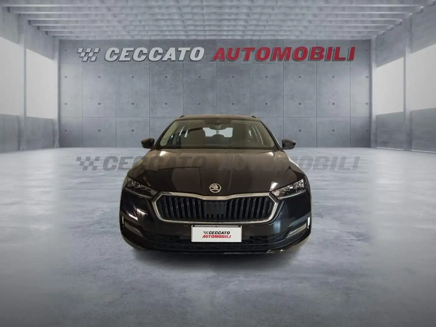 Skoda Octavia Wagon 1.0 TSI Executive Nero - 2