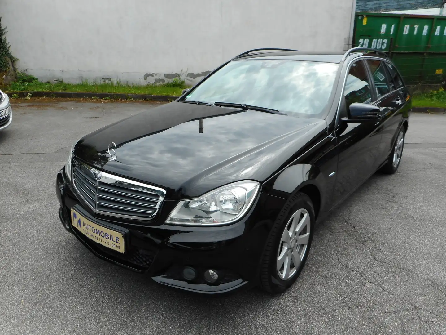 Mercedes-Benz C 180 T CDI DPF (BlueEFFICIENCY) Classic Zwart - 1